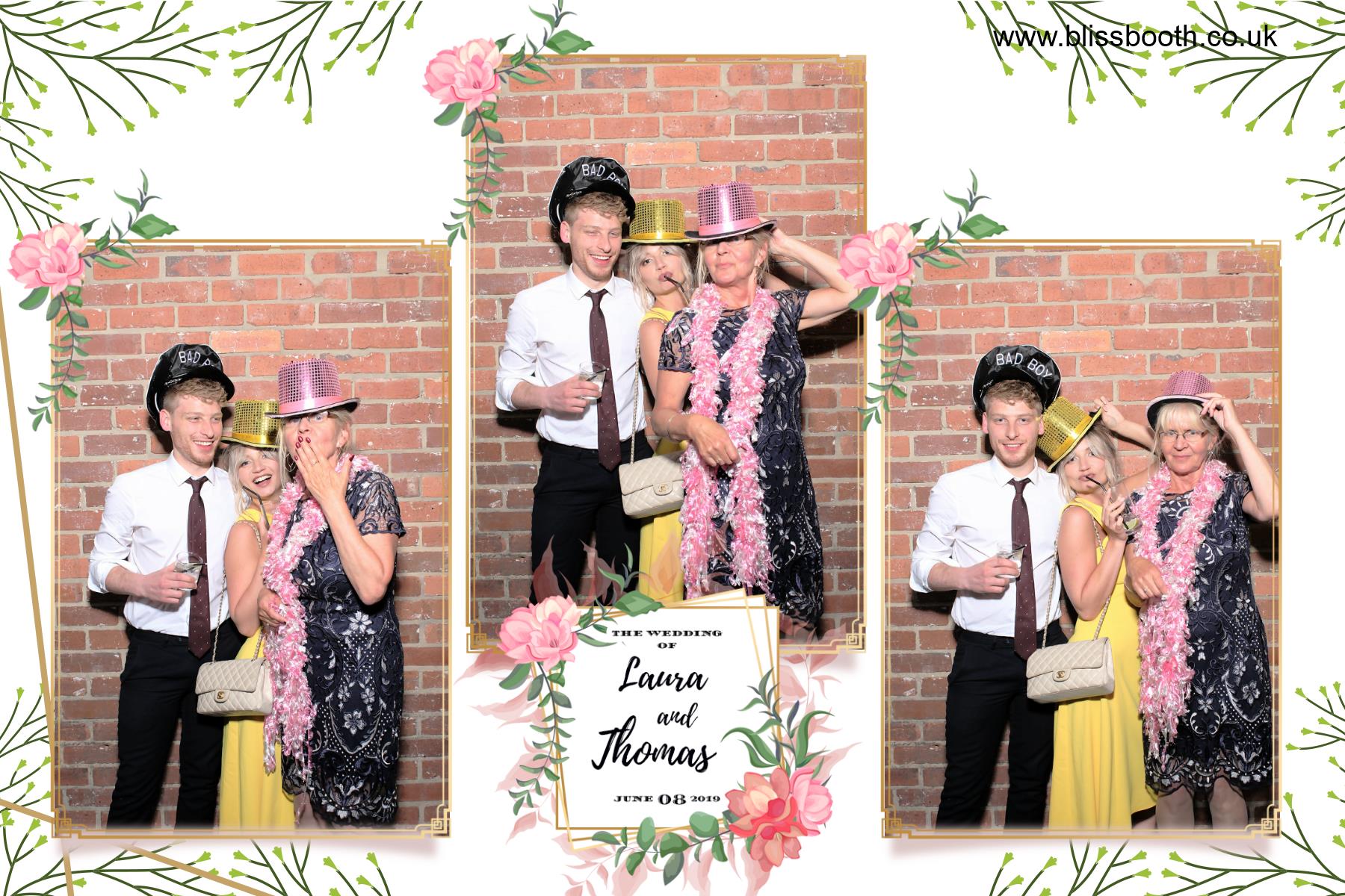 Laura and Thomas | View more photos from the event at gallery.blissbooth.co.uk/u/BlissBooth/Laura-and-Thomas